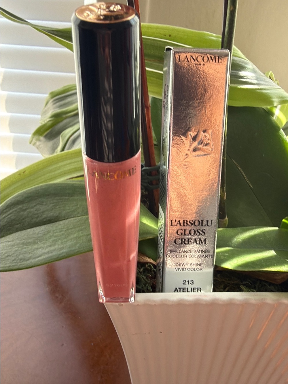 L'Absolu Gloss Cream Dewy Lip Gloss - 213 Atelier (Pink)